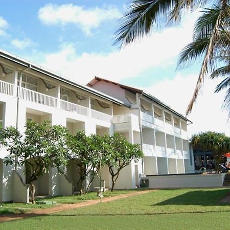 Hotel Sunset Beach ネゴンボ エクステリア 写真