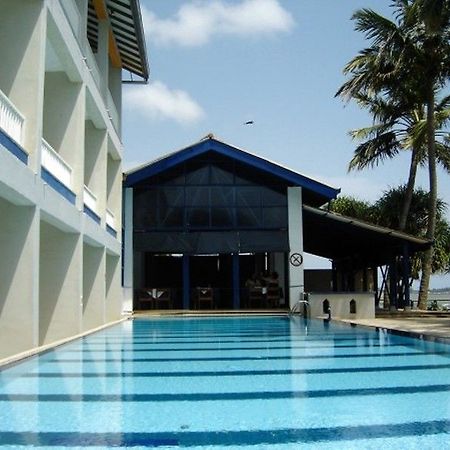 Hotel Sunset Beach ネゴンボ エクステリア 写真