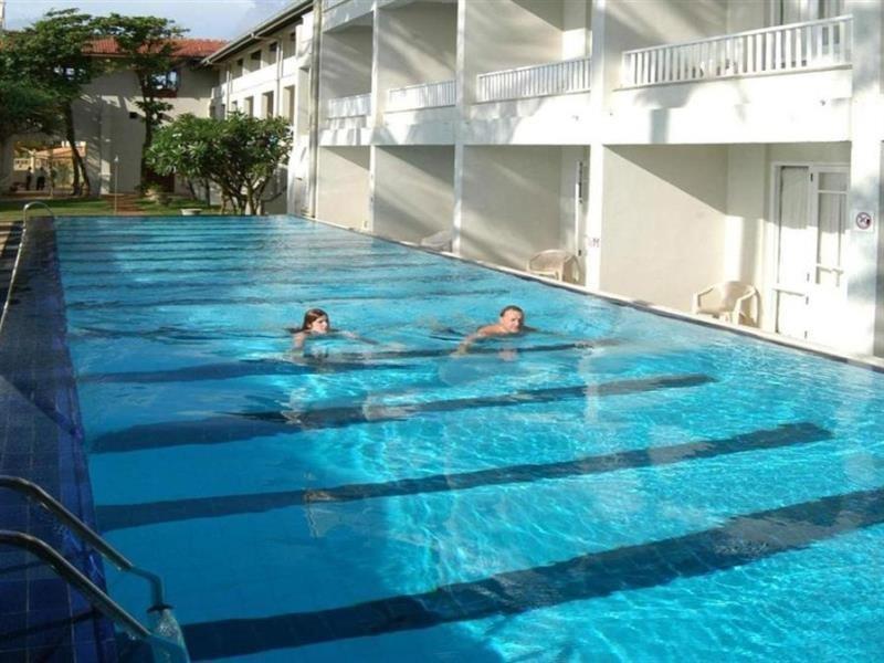 Hotel Sunset Beach ネゴンボ エクステリア 写真
