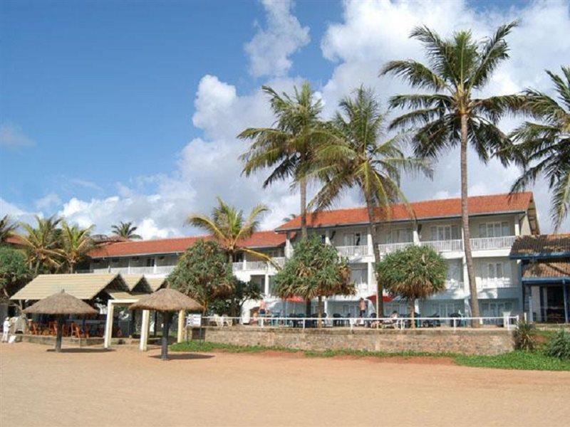 Hotel Sunset Beach ネゴンボ エクステリア 写真